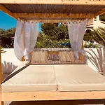 Magic Dream Seaview With 2 Pools, Bbq, Airco, Wifi