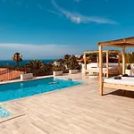 Magic Dream Seaview With 2 Pools, Bbq, Airco, Wifi Villa