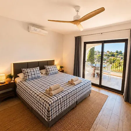 Magic Dream Seaview With 2 Pools, Bbq, Airco, Wifi * Denia