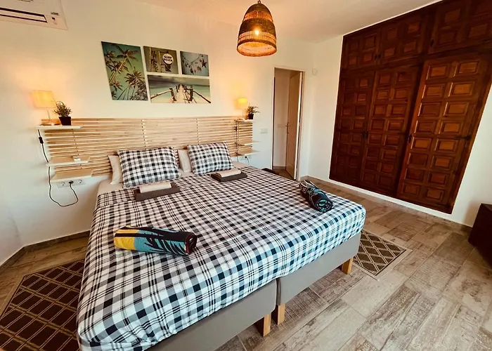 Magic Dream Seaview With 2 Pools, Bbq, Airco, Wifi Denia